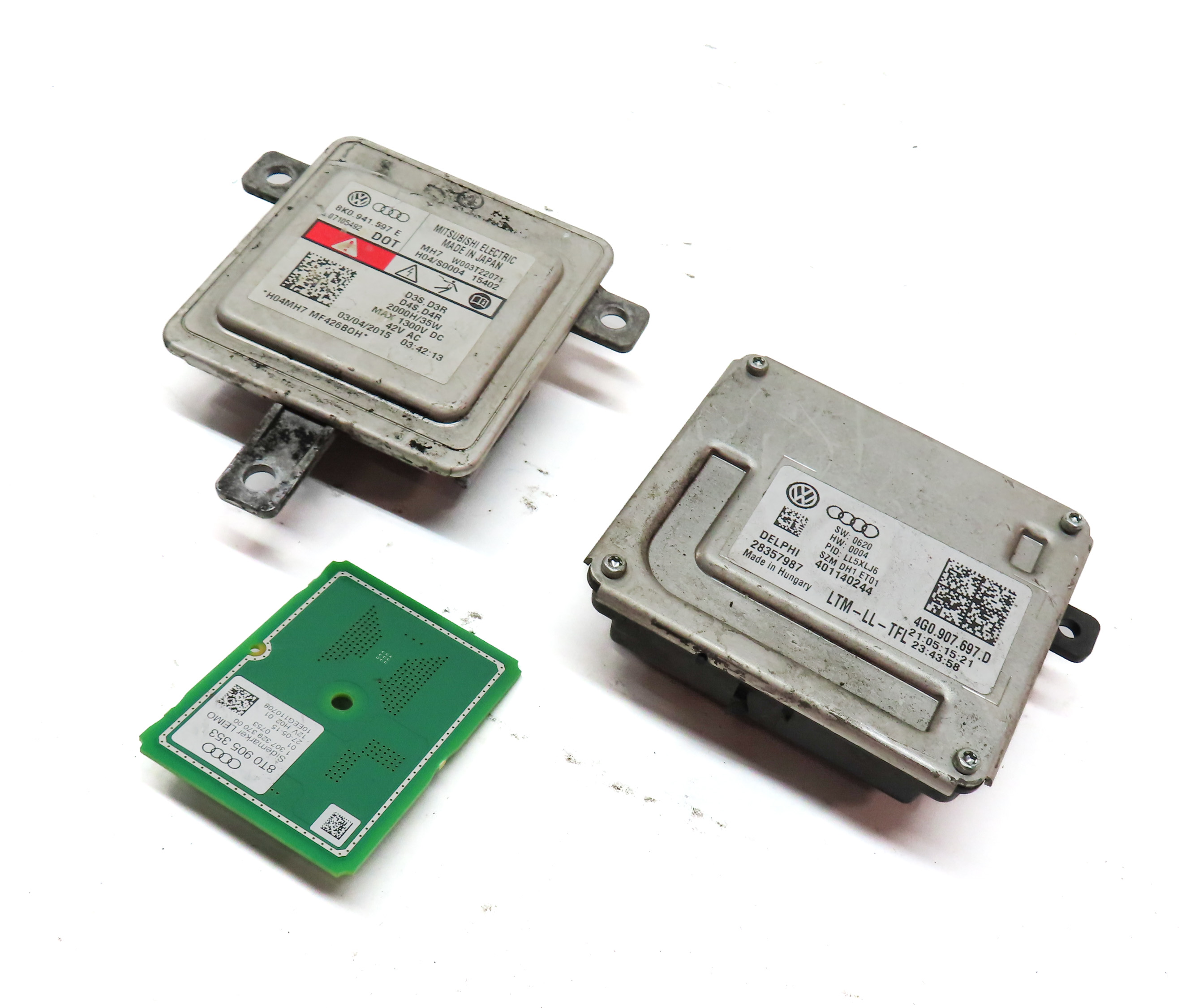2016 AUDI A4 (B8 8K) FRONT RIGHT PASSENGER HEADLIGHT LAMP CONTROL MODULE SET/3 — exact item pictured